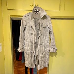 Gap 5% grey with pale metallic sheen trench coat XS
